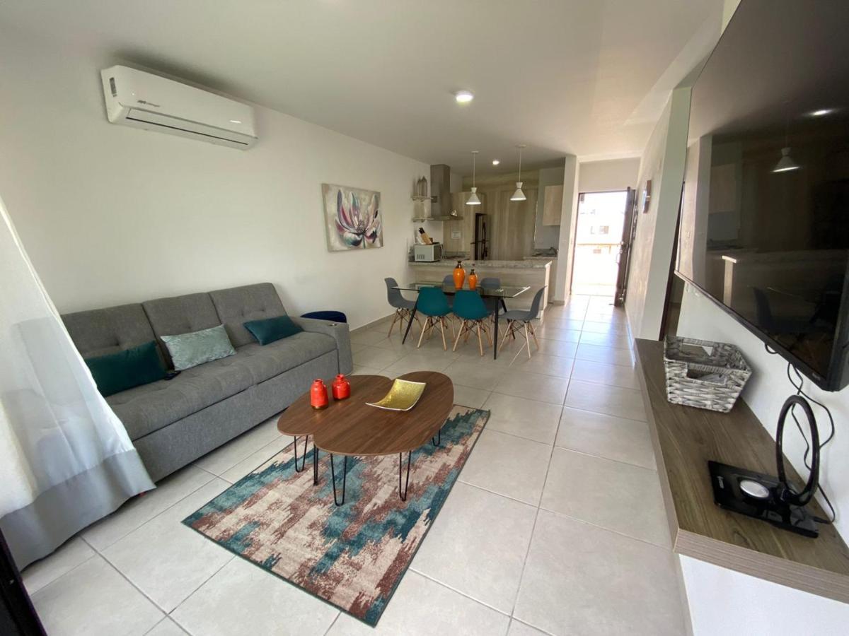 Departamento Con Alberca - Playa A 2 Minutos *