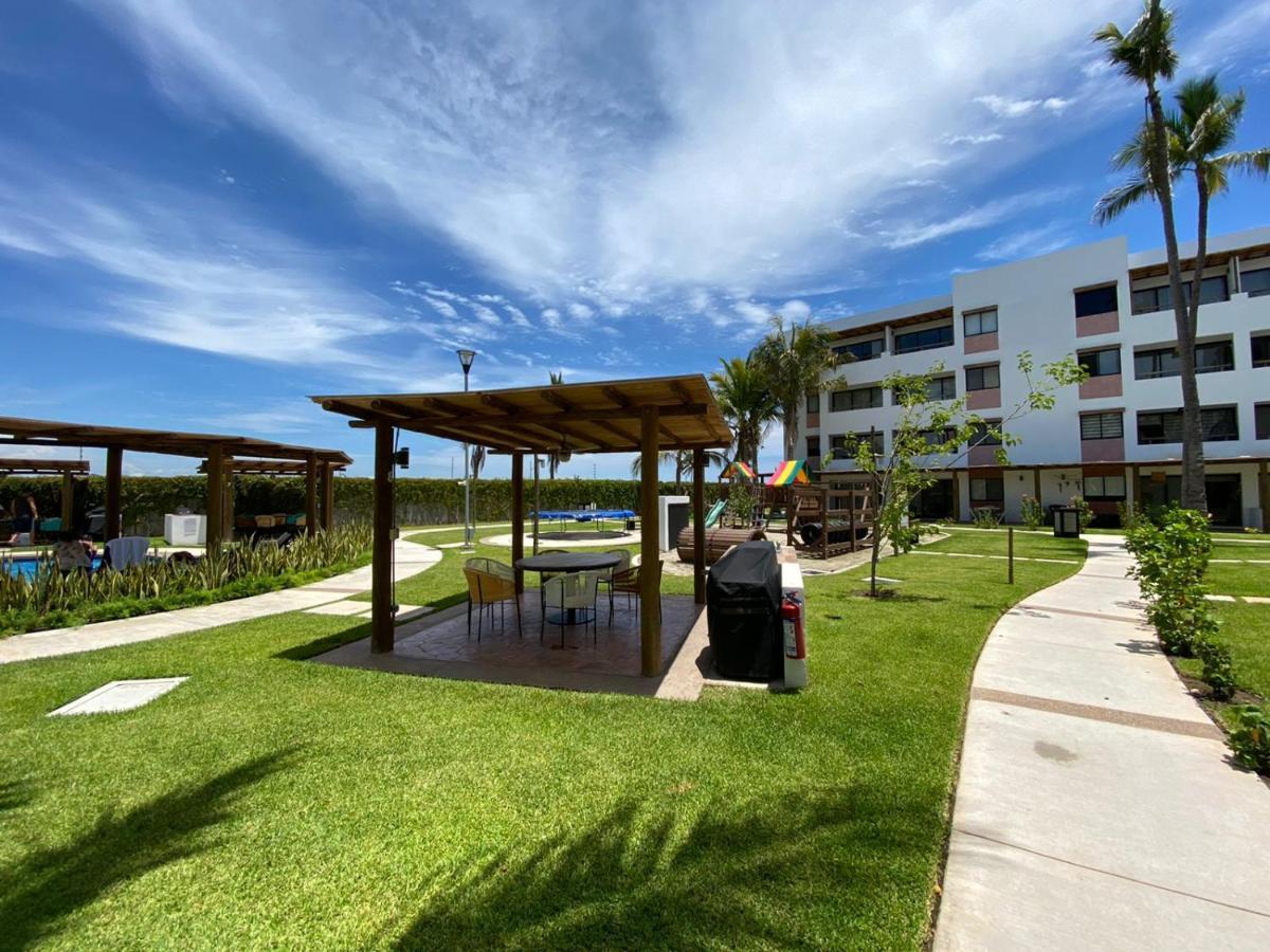 Departamento Con Alberca - Playa A 2 Minutos *