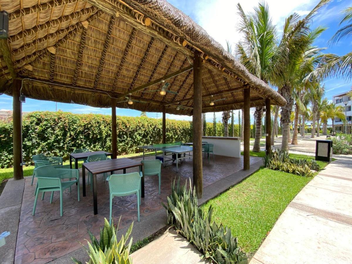 Departamento Con Alberca - Playa A 2 Minutos
